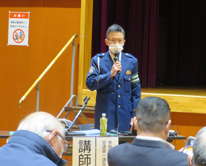 講師の相馬課長