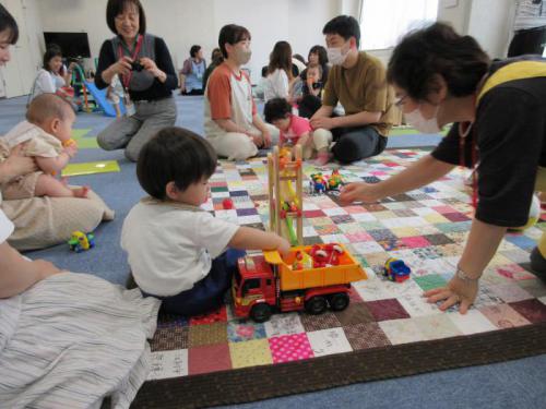 子育てサロン「いちばん星」