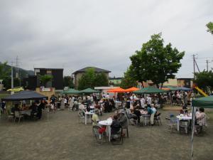 手稲金山公社団地町内会夏祭りの様子