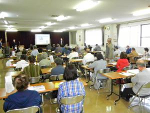 防災講演会での質疑応答の写真