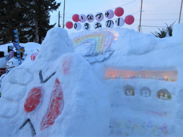 いなづみ雪あかりの様子