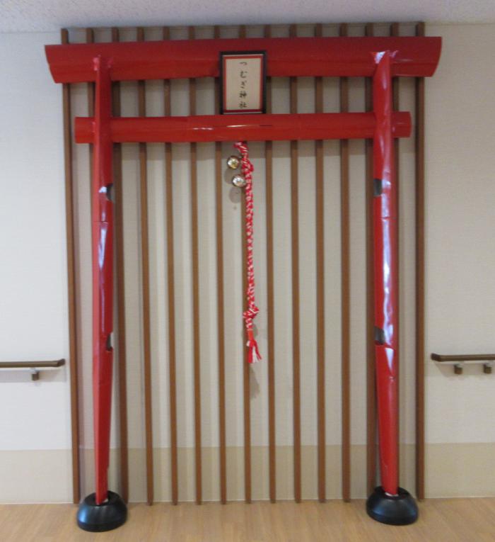 簡易な神社（鳥居）もありました