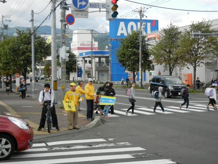 街頭啓発の模様1