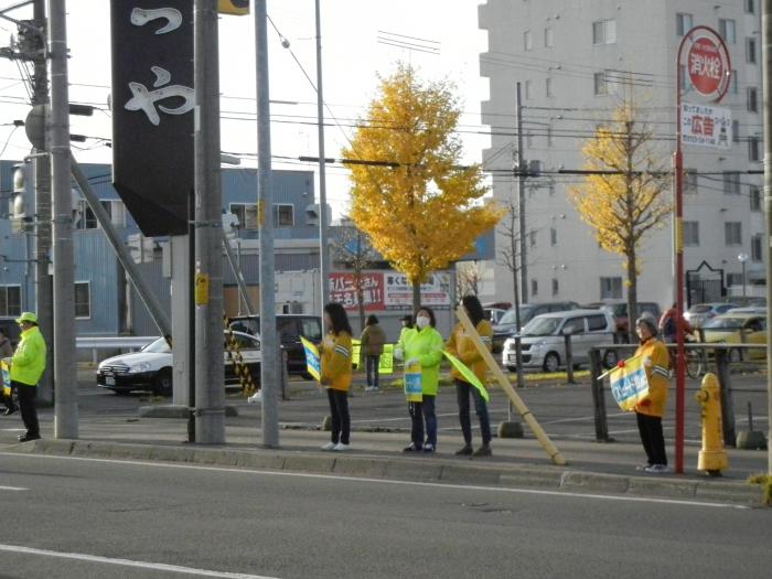 街頭啓発の模様2