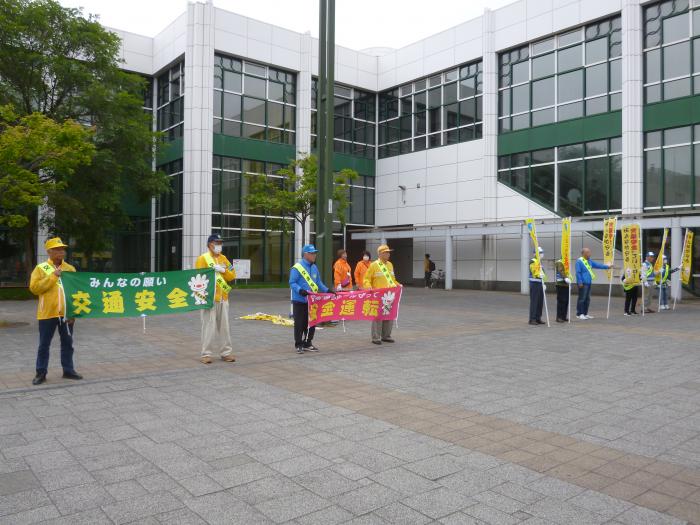 JR手稲駅北口での街頭啓発