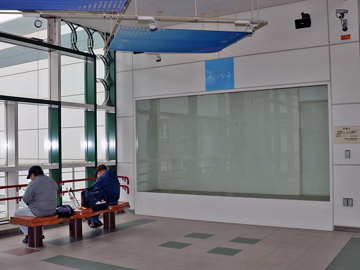 ショーウィンドウ