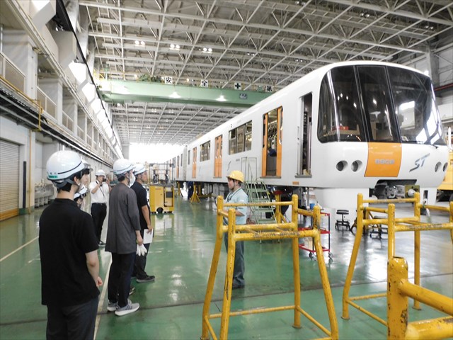 施設見学（札幌地下鉄車両基地）1