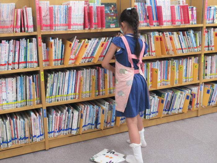 「一日司書体験」写真