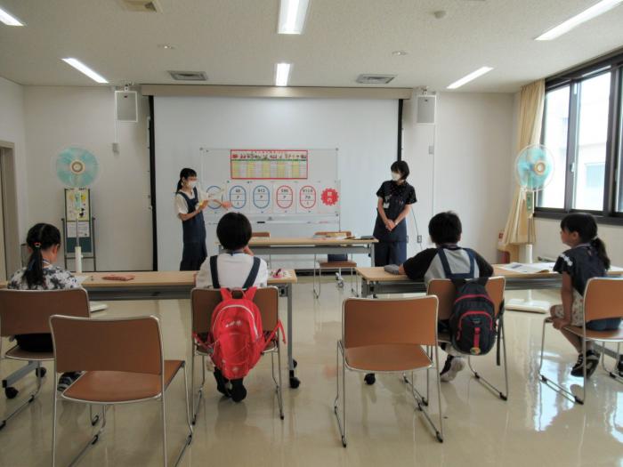 「一日司書体験」写真