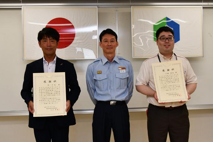 記念撮影の様子1