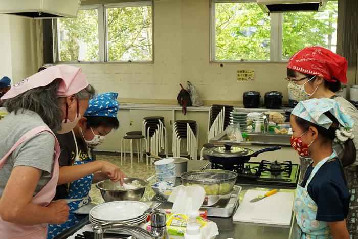 親子料理教室の様子3